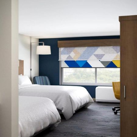 Holiday Inn Express & Suites North Fremont By Ihg Buitenkant foto